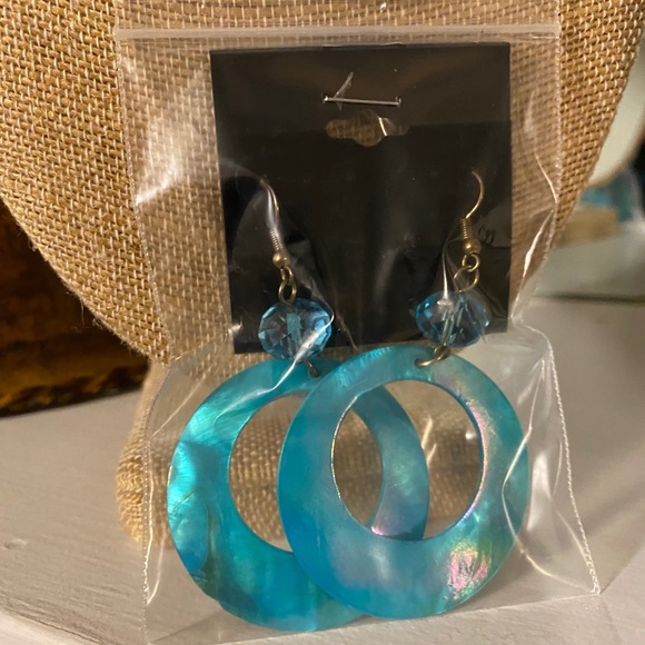 SIMPLY GORGEOUS! - Picture 8 of 10